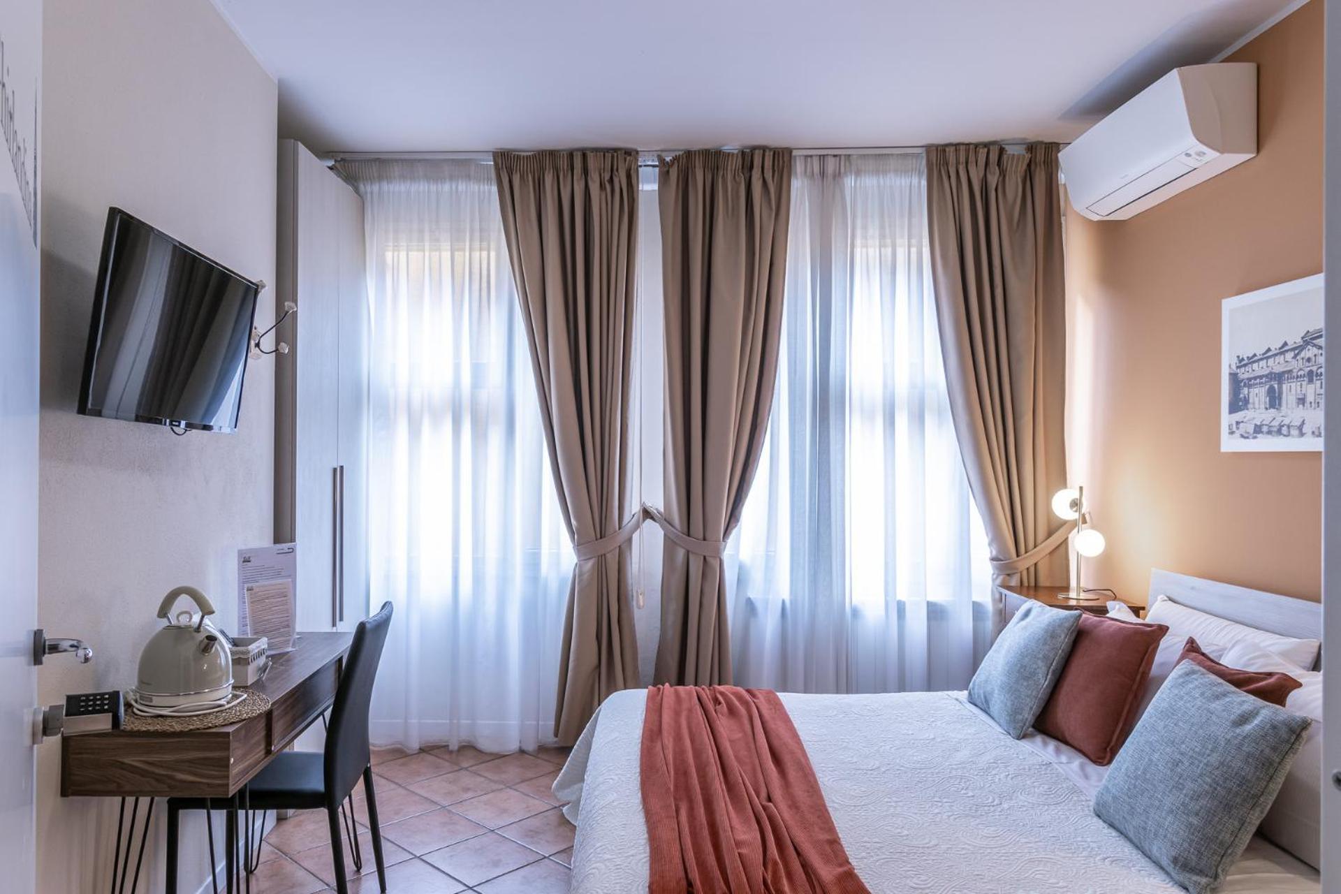 Room & Breakfast Canalino 21 Модена Екстер'єр фото